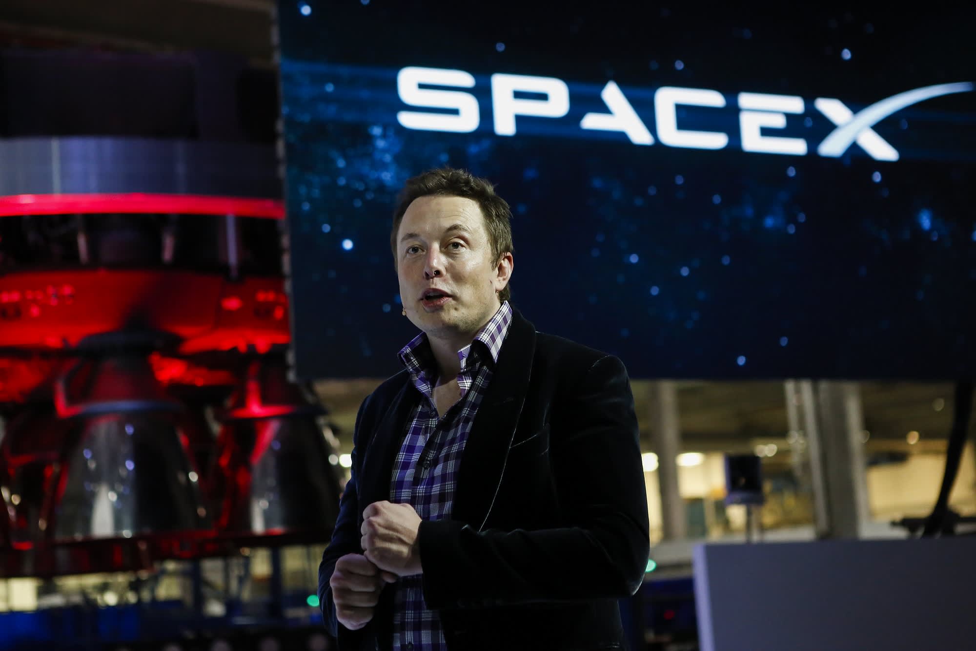 Elon Musk’s SpaceX $1.75T IPO May Use $SPCX Ticker, Bloomberg Analyst Says