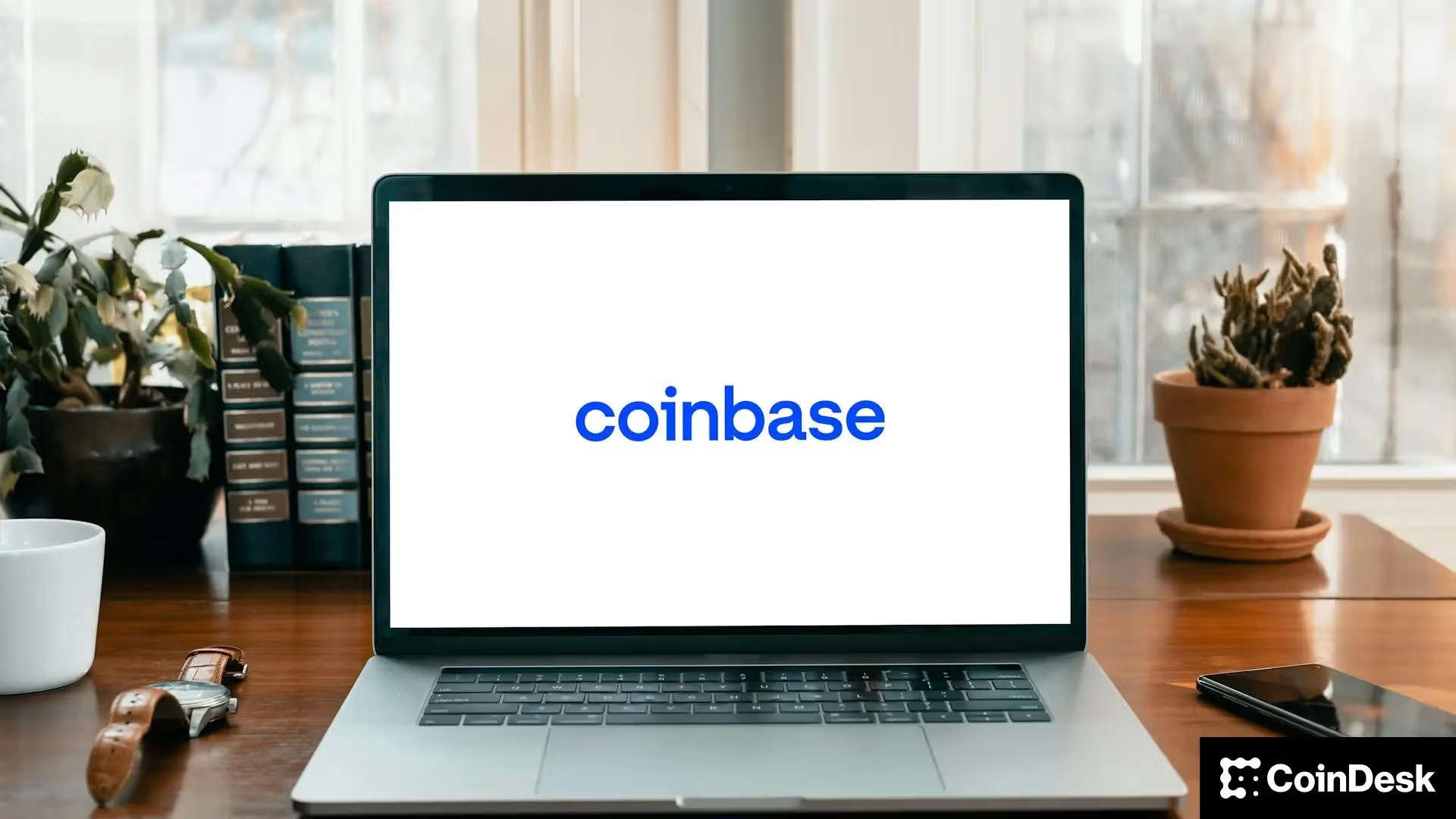 web3: Coinbase plans to expand its Canadian operations, citing the need to clarify its encryption rules.