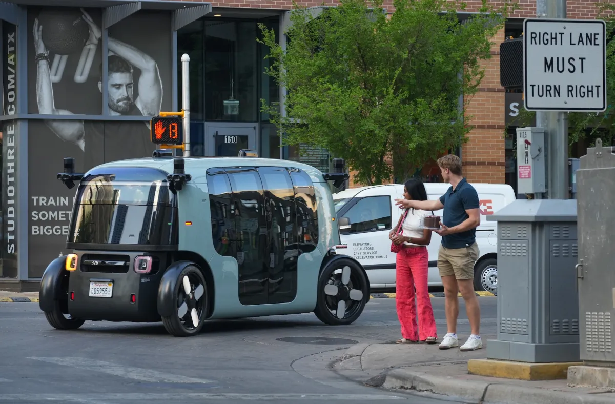 Zoox Receives US Regulatory Exemption to Advance Fee-Based Robotaxi Services