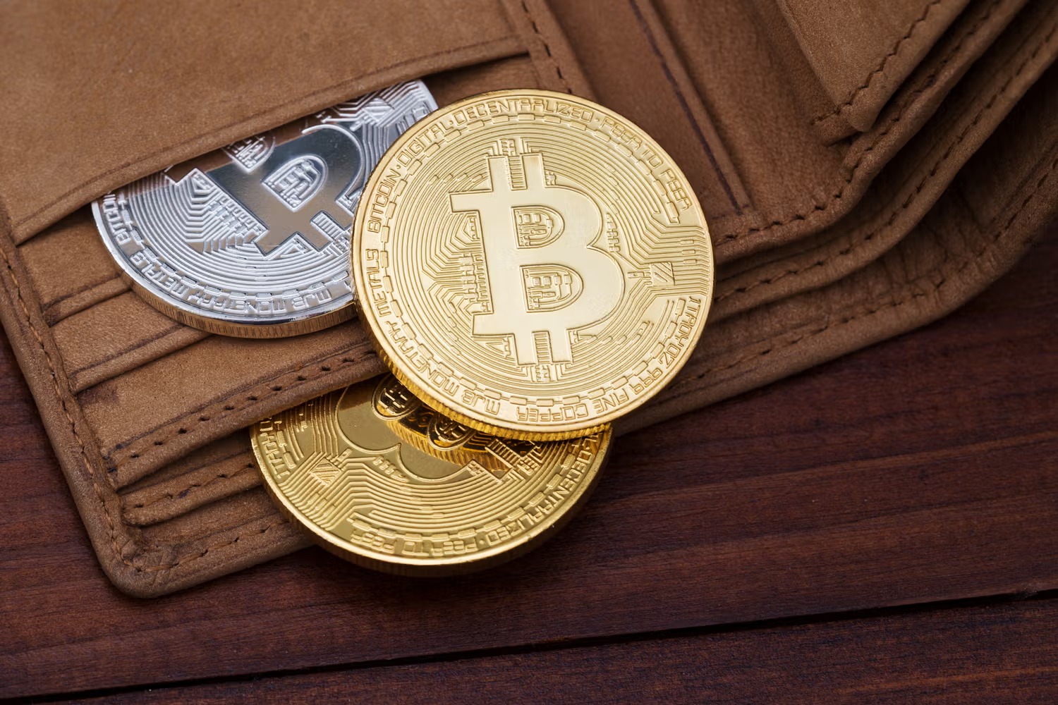 web3：2011年休眠的比特幣地址轉出320萬美元 BTC