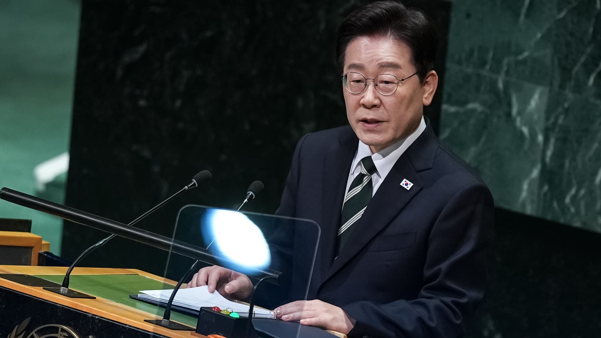 韩国总统李在明警告乌克兰就战俘争议采取“措施”,要求道歉