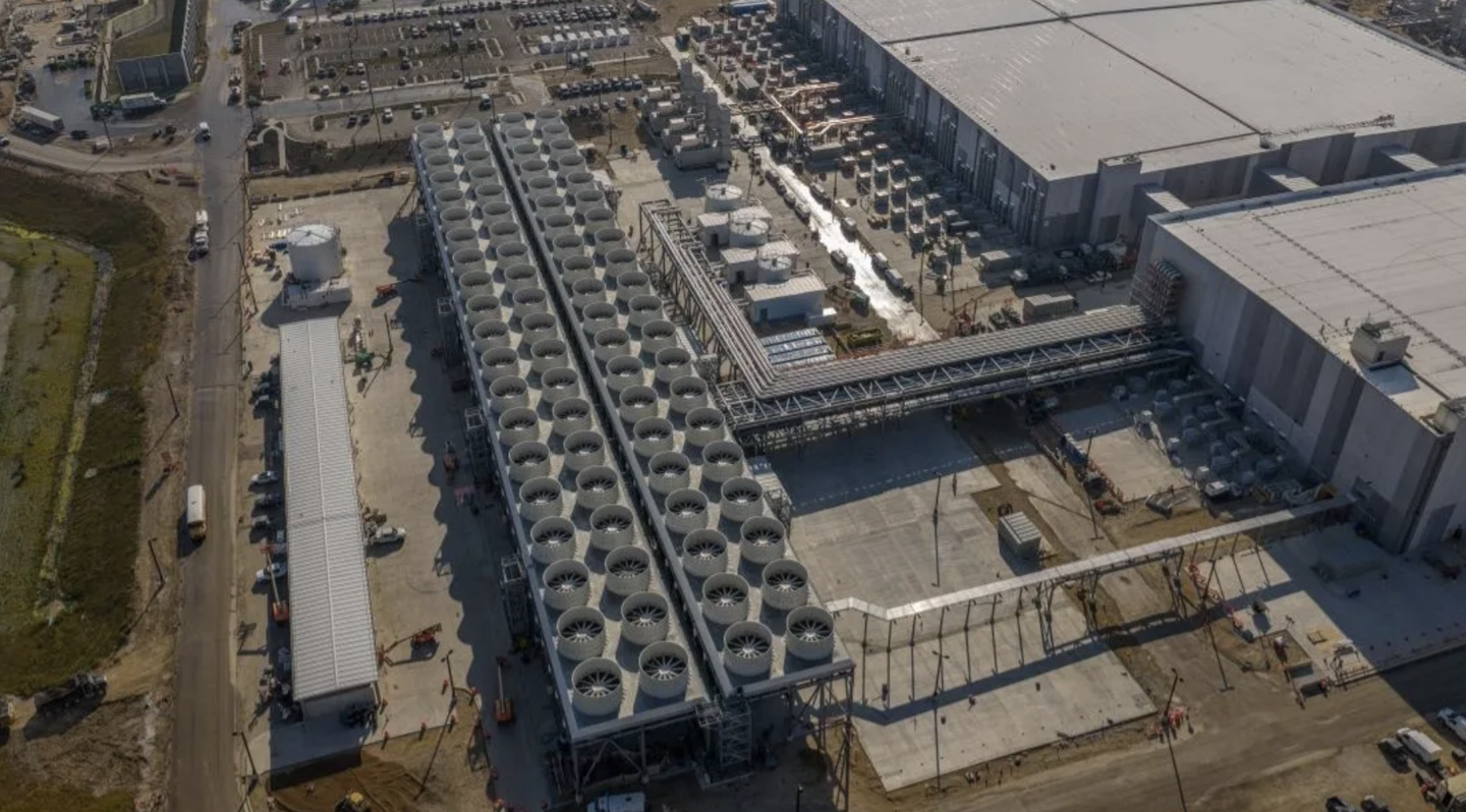 消息称微软为 20 多个数据中心建设项目引入“仿生”计划