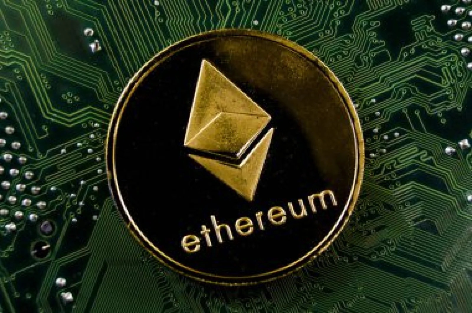 BitMine最新买入后以太坊储备升至140亿美元