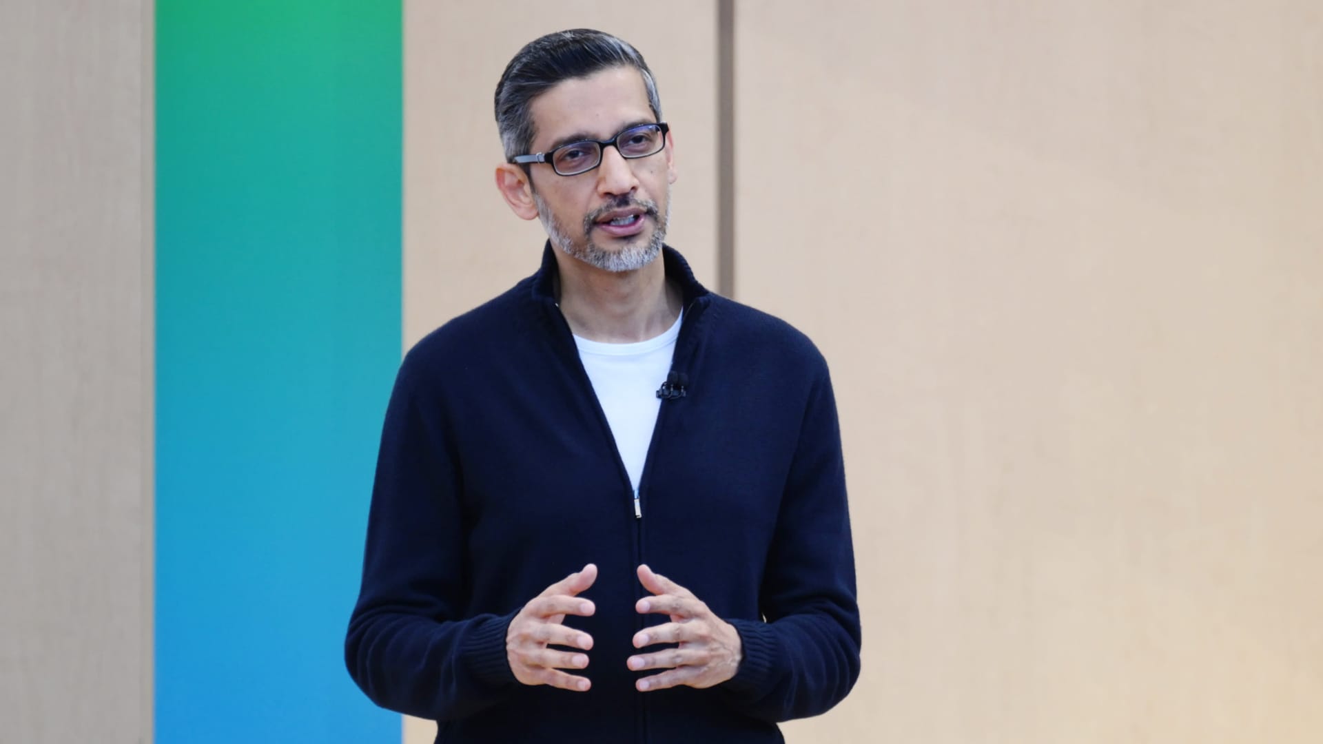 Alphabet 业绩不及预期 反映AI首次明显侵蚀搜索业务