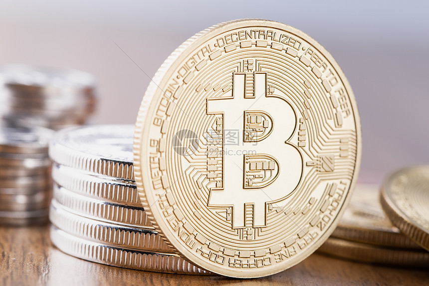 空头爆仓1.09亿!BTC还会回到7万吗